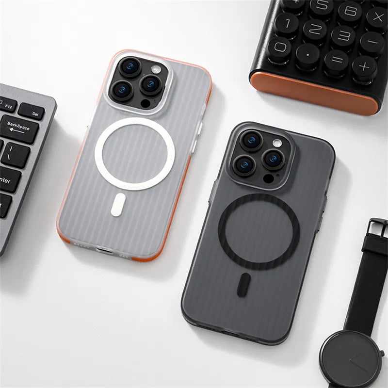 Geometric Stripes MagSafe Case