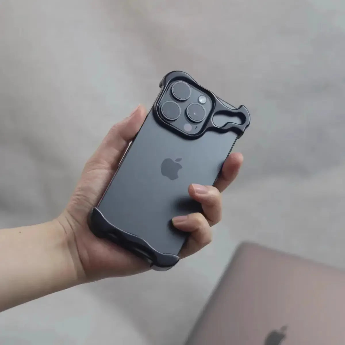 *NEW* Aluminum Shockproof "Irregular Clip-On” Phone Case