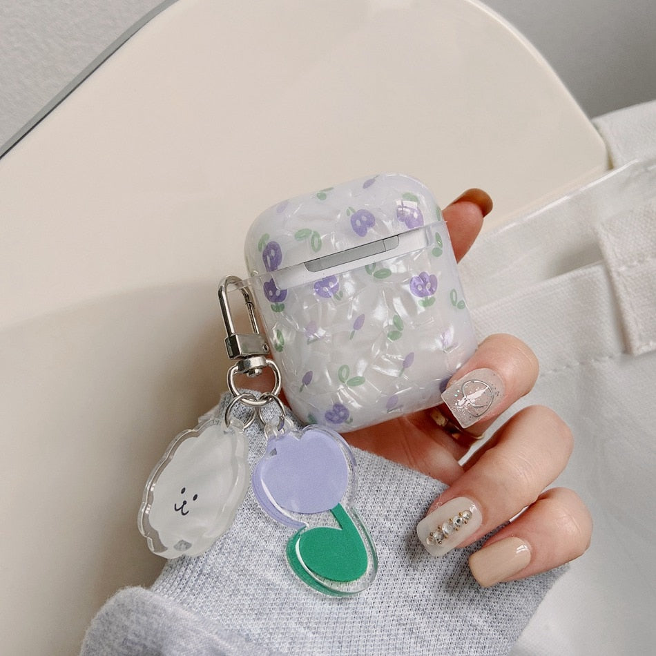 Cute White AirPods Case+Keychain