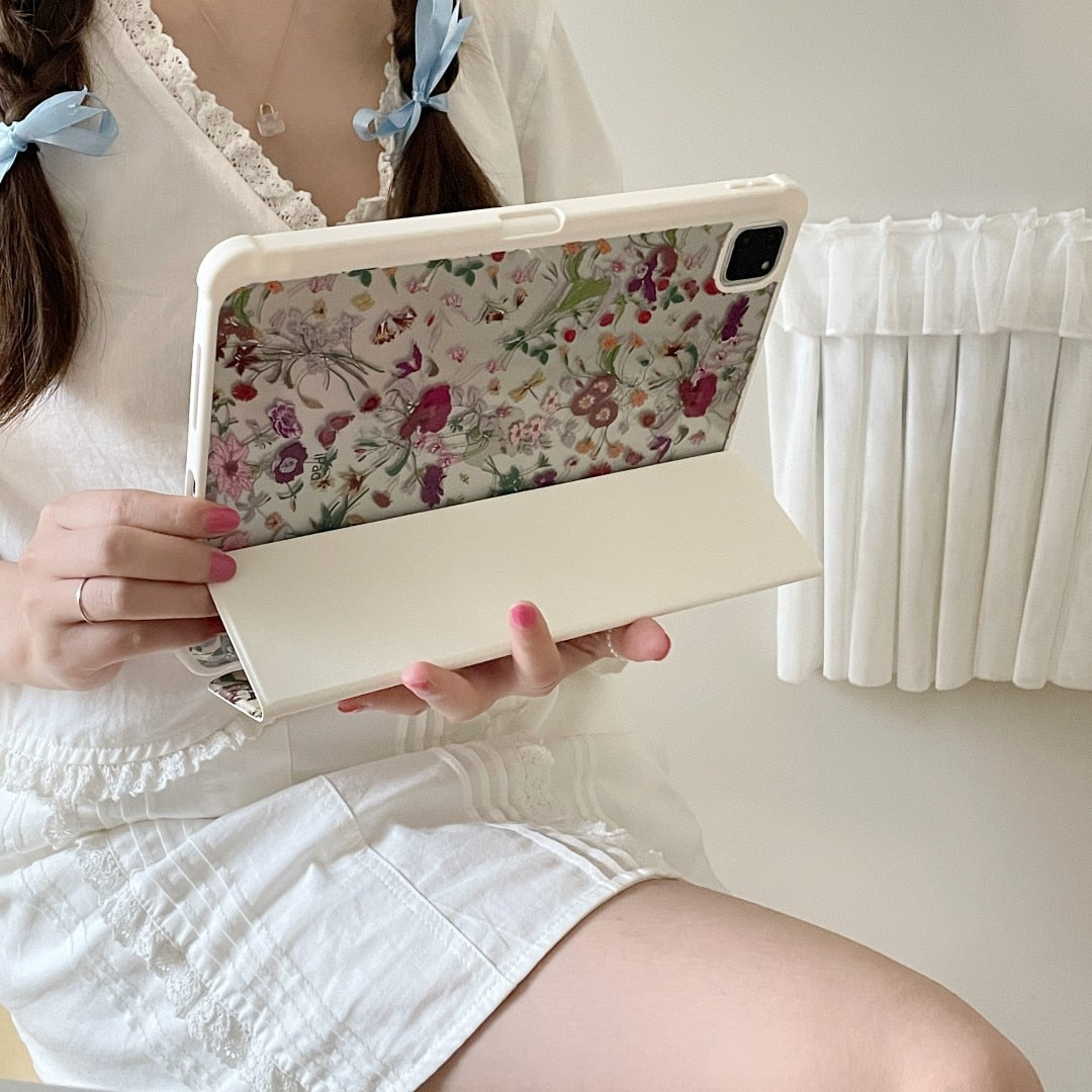 Luxury Vintage Floral iPad Case