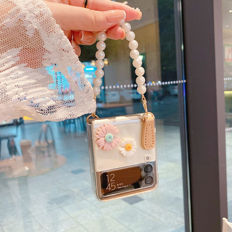 Luxury Pearl Chain Z Flip Case